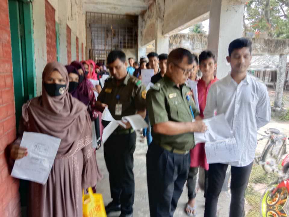 ডোমারে গ্রাম ভিত্তিক নিরস্ত্র ভিডিপি সদস্যদের মৌলিক প্রশিক্ষণের বাছাই পর্ব অনুষ্ঠিত 