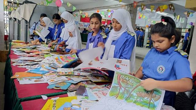সৈয়দপুরে চারদিনের ভ্রাম্যমাণ বইমেলা শুরু