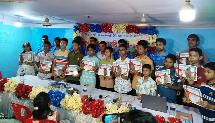 সৈয়দপুরে “দ্যা লাইসিয়াম” এর উদ্যোগে কৃতী শিক্ষার্থীদের সংবর্ধনা ও মেধাবৃত্তি প্রদান