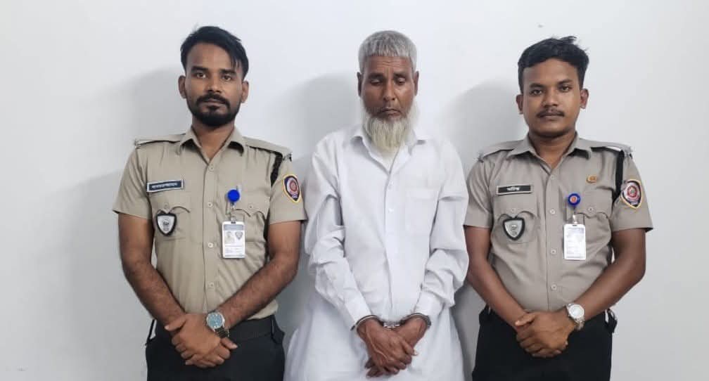 নীলফামারীতে বিপুল পরিমাণ মাদকদ্রব্যসহ আটক এক