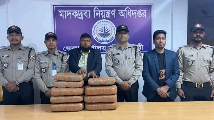 সৈয়দপুরে গাঁজাসহ মাদক ব্যবসায়ী আটক