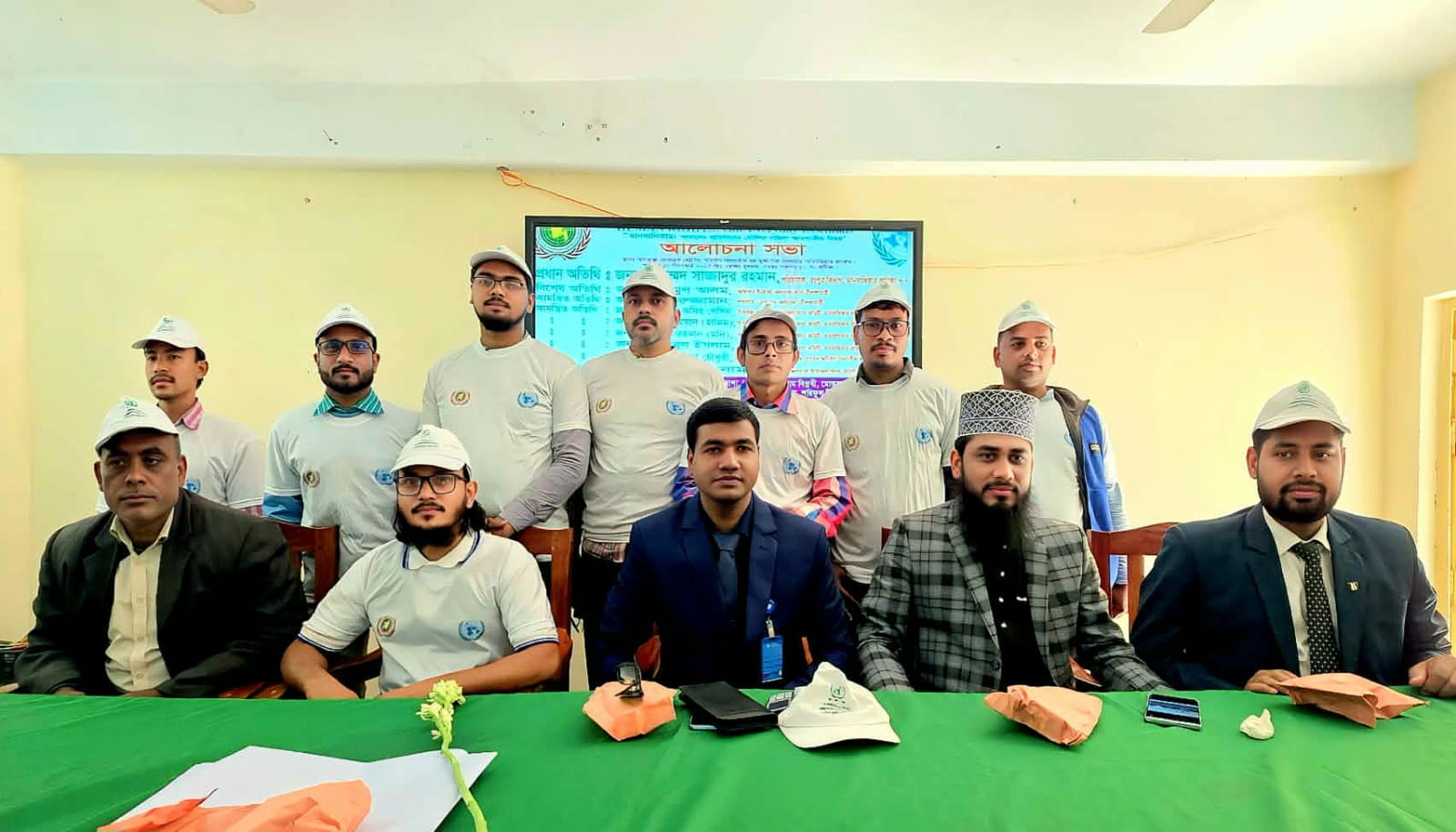 জলঢাকায় মানবাধিকার প্রতিষ্ঠা বাস্তবায়ন সংস্থার উদ্দ্যোগে র্যালী ও আলোচনা সভা অনুষ্ঠিত