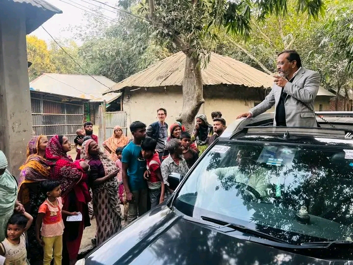 “আপনাদেরই ঘরের সন্তান” – জনতার সঙ্গে গণসংযোগে উজ্জীবিত লাঙ্গল প্রার্থী