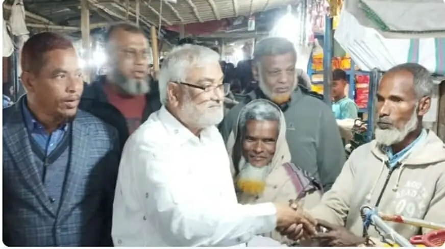 নীলফামারী -৪ আসনে গফুর সরকারের গণসংযোগ